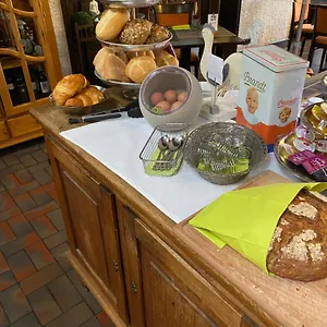Leuchtners An Der Rennbahn Iffezheim